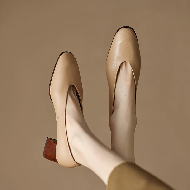 A nők Szivattyúk Cipő Valódi Bőrből készült, Divatos egyetlen cipő sokoldalú, Kényelmes, Kiváló Minőségű Lagre Méretű Magas Sarkú A812