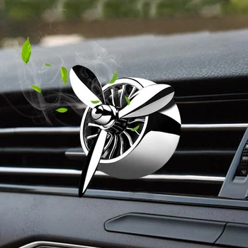 Autó Klíma Illat Légfrissítő Alufelni LED Automatikus szellőztető Outlet Parfüm Klip Friss Aromaterápiás Illat, Hangulat Fény Új